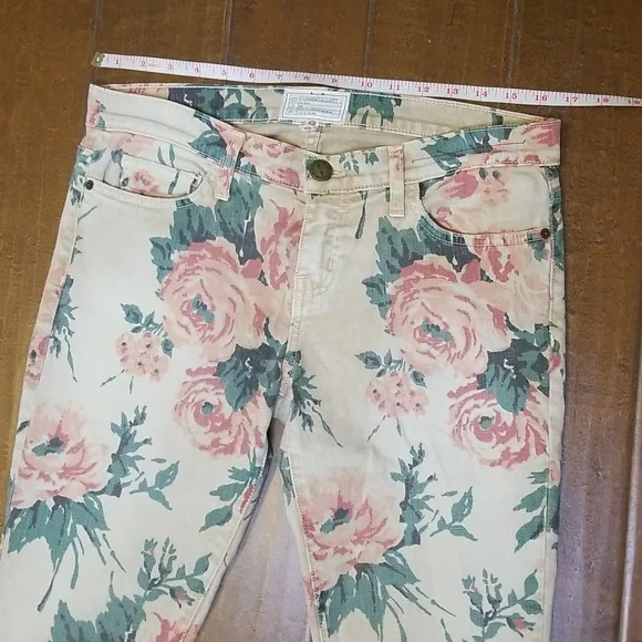 Current Elliott The Stiletto Haystack Floral Cropped Ankle Jeans - Picture 6 of 11